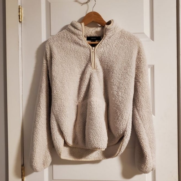 Sweaters - Picture 2 of 2